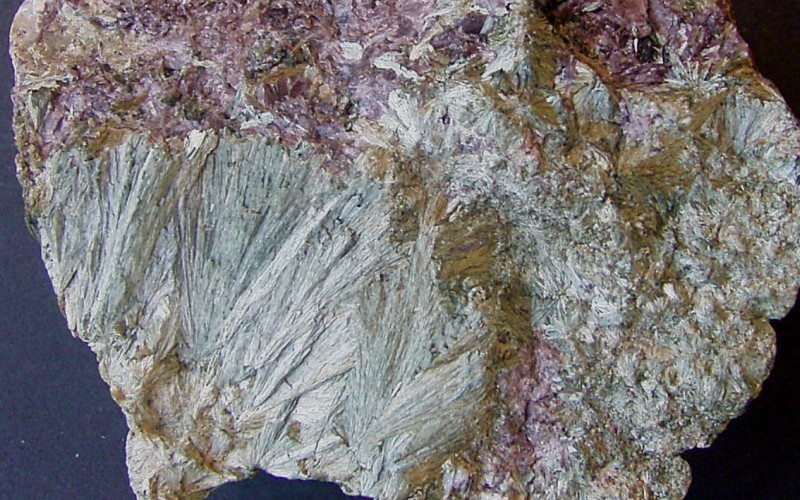 Actinolite stone properties